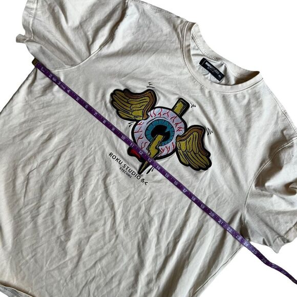 ROKU STUDIO Flying Eyeball Never Look Back T-Shirt - Picture 12 of 16